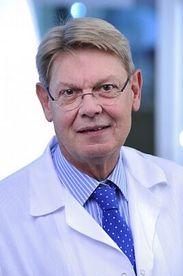 Arzt Chirurg Peter Feiertag